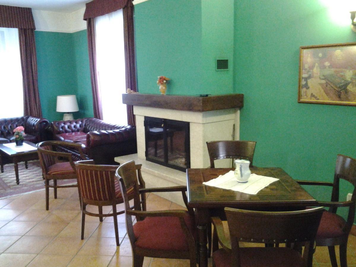 Hotel Casale Maginulfo Roccamandolfi Zewnętrze zdjęcie