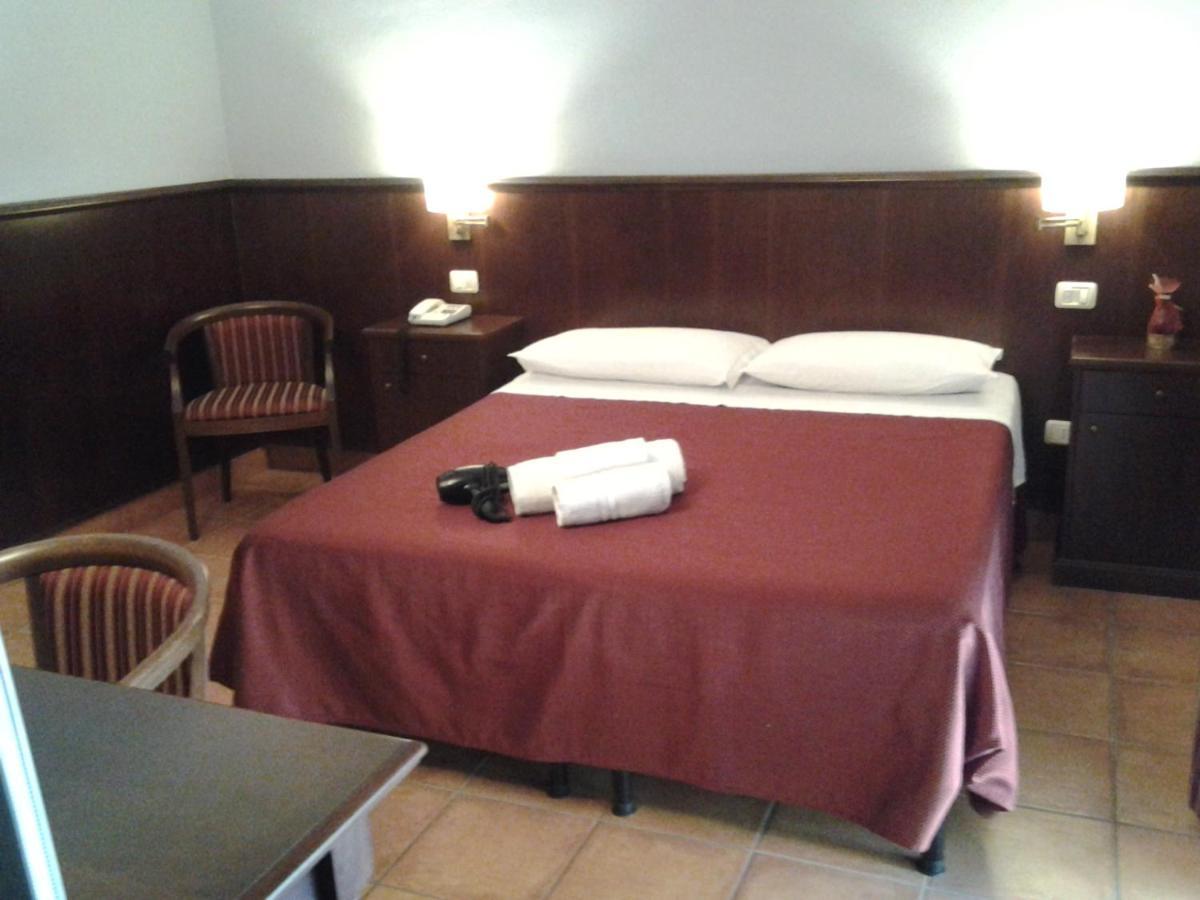 Hotel Casale Maginulfo Roccamandolfi Zewnętrze zdjęcie